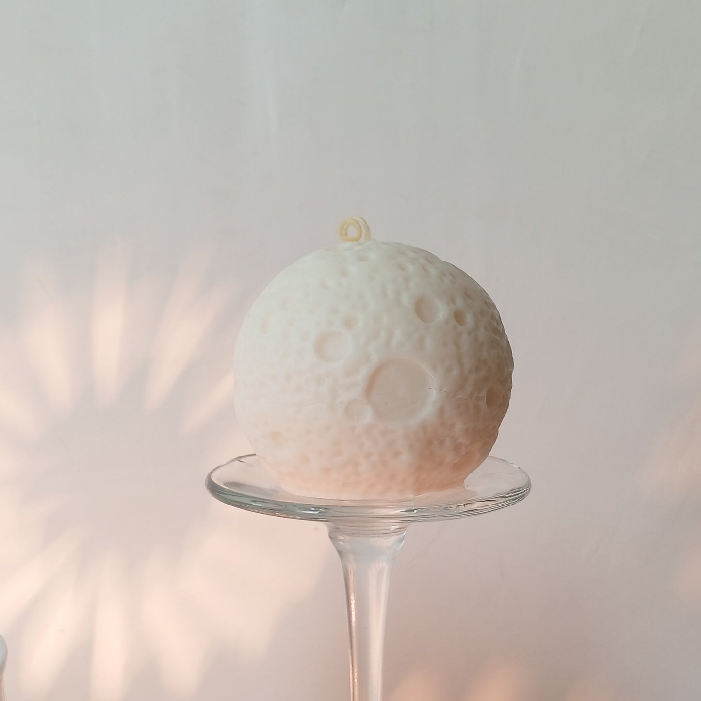 vela en forma de luna