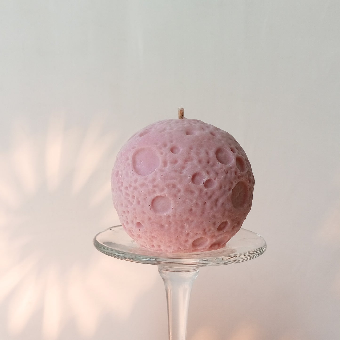 vela aromática en forma de luna