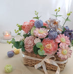 arreglo con velas decorativas en forma de flor
