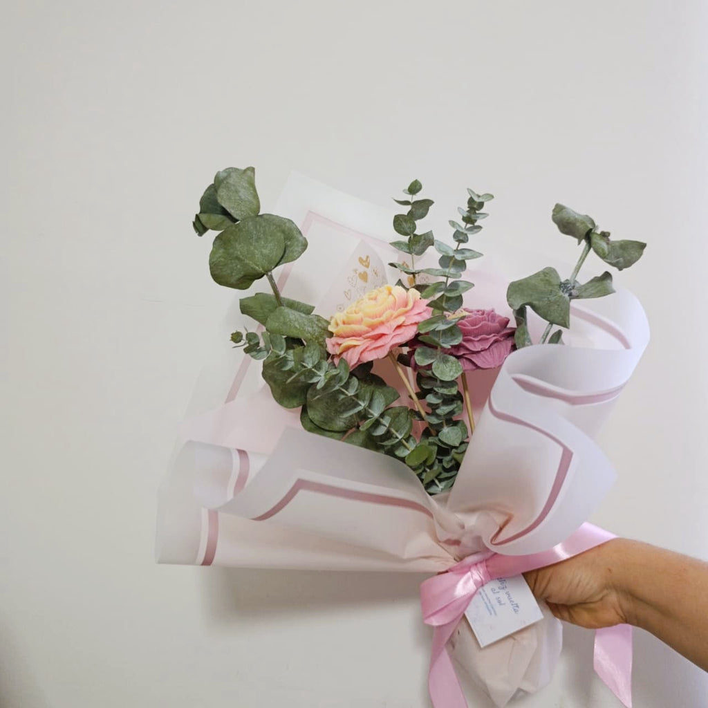 Ramo con peonias