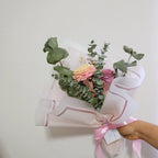 Ramo con peonias