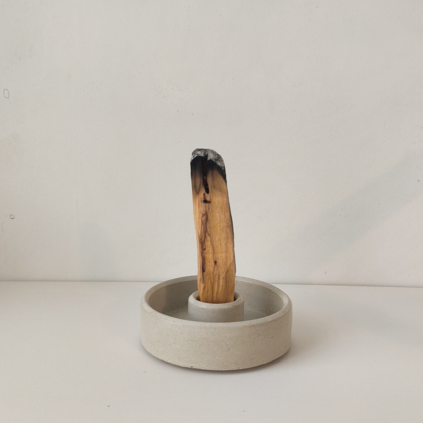 candelabro de concreto